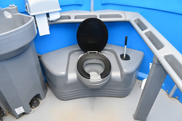 Best Porta potty rental for parties  in Clinton, WI